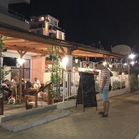 In Panorama Bay 2